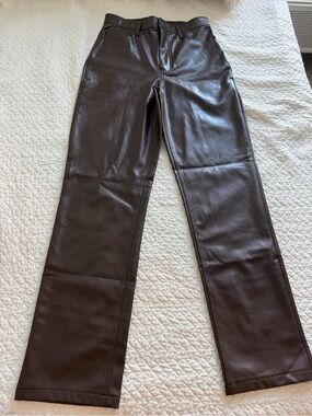 Abercrombie 90s Straight Ultra High Rise Faux Leather Pants 29 8L
